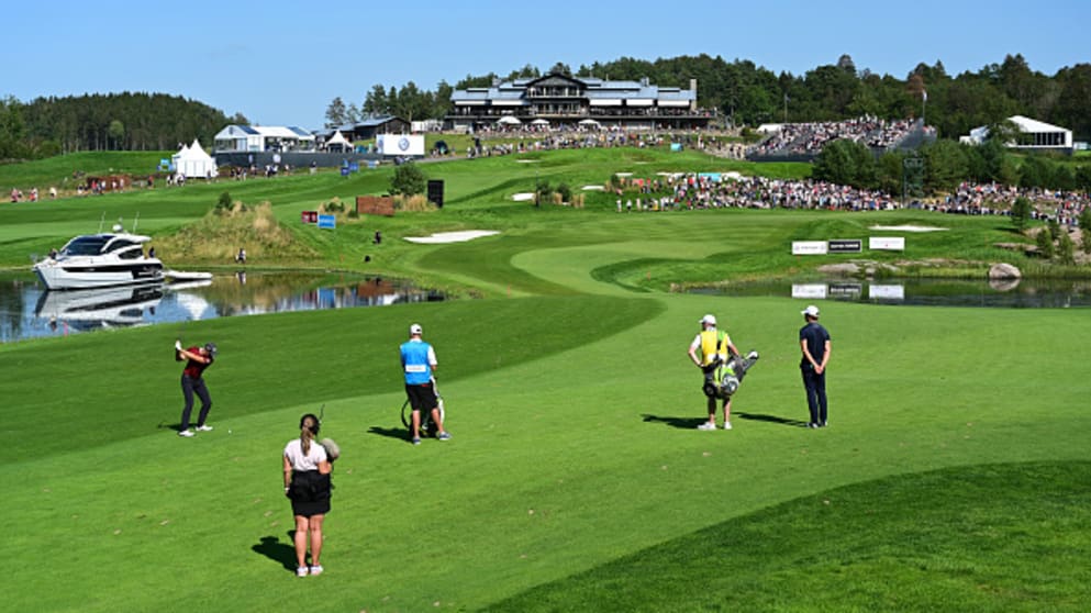 Hills Golf & Sports Club