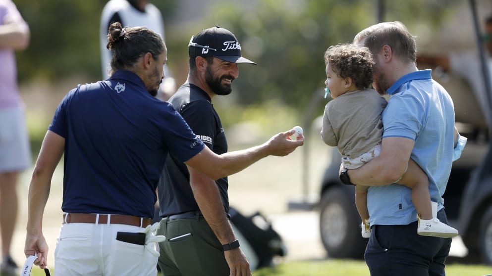 Mike Lorenzo-Vera and Francesco Laporta
