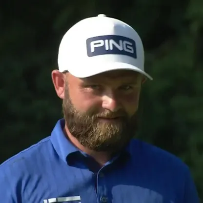 image: Sullivan holes lengthy birdie to get to 26 under