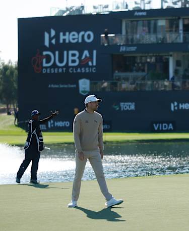 Lindberg holds early lead in Dubai