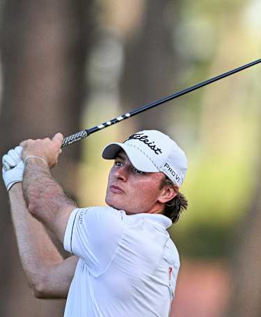 Jannik de Bruyn takes round one lead
