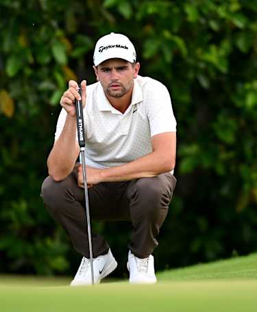 Casey Jarvis moves clear in Mauritius