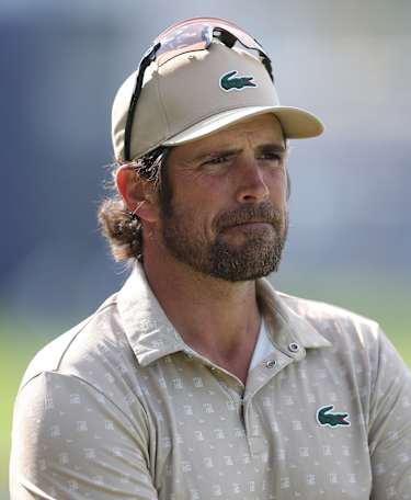 Nacho Elvira leads by two after Moving Day in Dubai