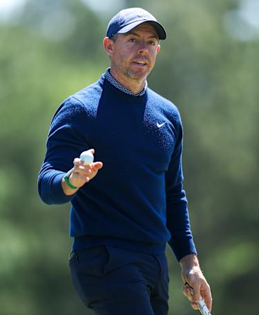 McIlroy in joint lead at the Masters 
