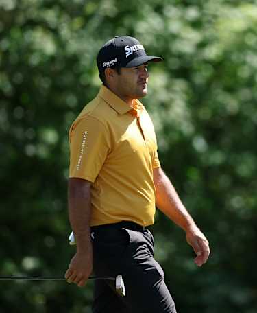 Du Plessis holds solo lead in Munich