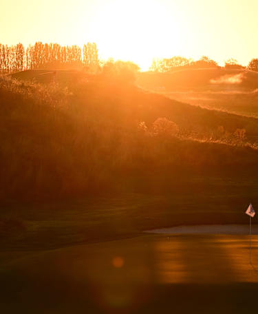 Final round under way after short delay in France