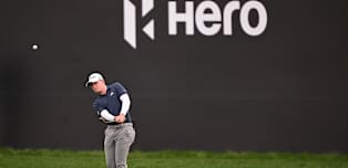 WATCH: Jayden Schaper chips in at the 1st