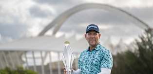 Bekker seals second HotelPlanner Tour win in Durban 