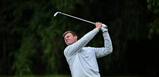 Braeunig takes early lead in Austria