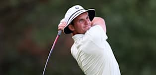 Lumsden holds halfway lead in Poland