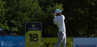 Tarren, Albers and Brown lead Raiffeisenbank Golf Challenge by one 