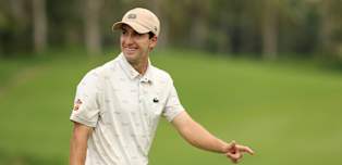 Torres goes low to lead Hainan Open by three