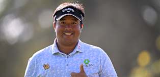 WATCH: Kiradech Aphibarnrat saves par with superb up and down