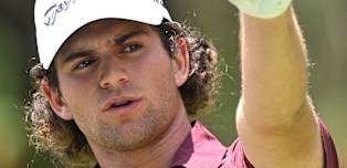 'Oh, my goodness  -wow!' Angel Ayora threatens par-four hole-in-one