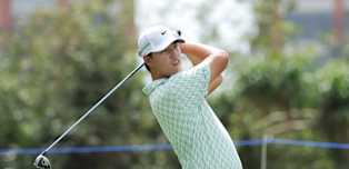 Chinese stars Wenyi Ding and Yanhan Zhou paired together as groupings announced for opening two rounds in Hainan