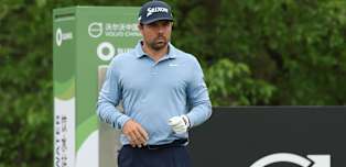 Alejandro del Rey leads teenage sensation Yanhan Zhou after thrilling day in China