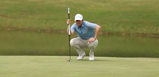 WATCH | Bernd Wiesberger chips in for birdie