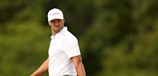 Wyndham Clark leads fellow U.S. Open champion Dustin Johnson by two shots after weather-affected first round 