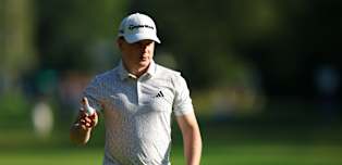 Jayden Schaper and Hennie du Plessis lead the way in Germany