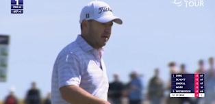 WATCH | Richard Sterne chips in on the first