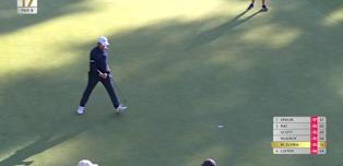WATCH | Manuel Elvira eagles 17th to tie the lead