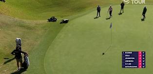 WATCH: Wenyi Ding chips in at the fourth