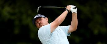 Albertse moves two clear in Ireland