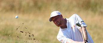 Ruiter leads 19 players through to second stage in Sweden