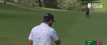 Sebastian Garcia holes monster birdie putt at 9