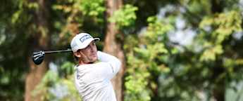 Brown restores two-stroke Hangzhou Open lead