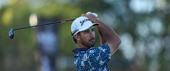 Van der Merwe sets early SDC Open pace