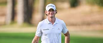 De Bruyn takes first round lead in Portugal