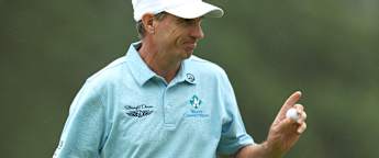 Steven Alker leads ISPS HANDA Senior Open after first round at Sunningdale 