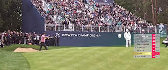 Justin Rose makes bonus birdie at the 14th