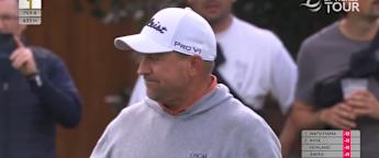 Darren Fichardt goes close at the first