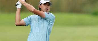 WATCH | Jacob Skov Olesen inches from an albatross