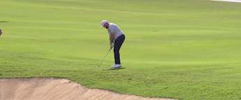 Shane Lowry strikes brilliant approach at the second