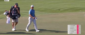 David Micheluzzi chips in for eagle at the tenth