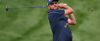 WATCH | Casey Jarvis chips in on the fourth