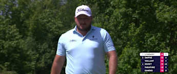 WATCH | Zander Lombard holes 33-footer for eagle