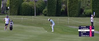 Gregorio De Leo eagles the 10th hole