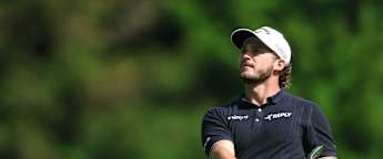 WATCH | Gregorio De Leo chips in for eagle