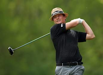 Pulkkanen shoots 63 to take three-stroke lead into final round