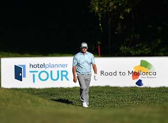 Ritchie hits summit ahead of back-to-back events in China 