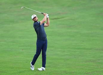 Kjettrup holds 54-hole lead in England 