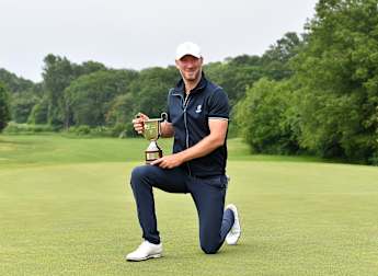Wood seals emotional win in Italy