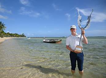 With this win: Jayden Schaper – AfrAsia Bank Mauritius Open 