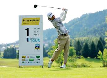 Steinlechner climbs to the summit in Austria