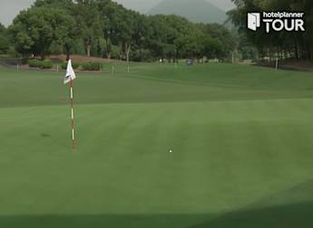 Yanhan Zhou  | Round 2 | Hole 18