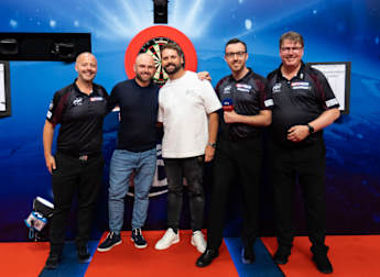 On the oche... Andy Sullivan and Matt Baldwin go head-to-head at Winter Gardens